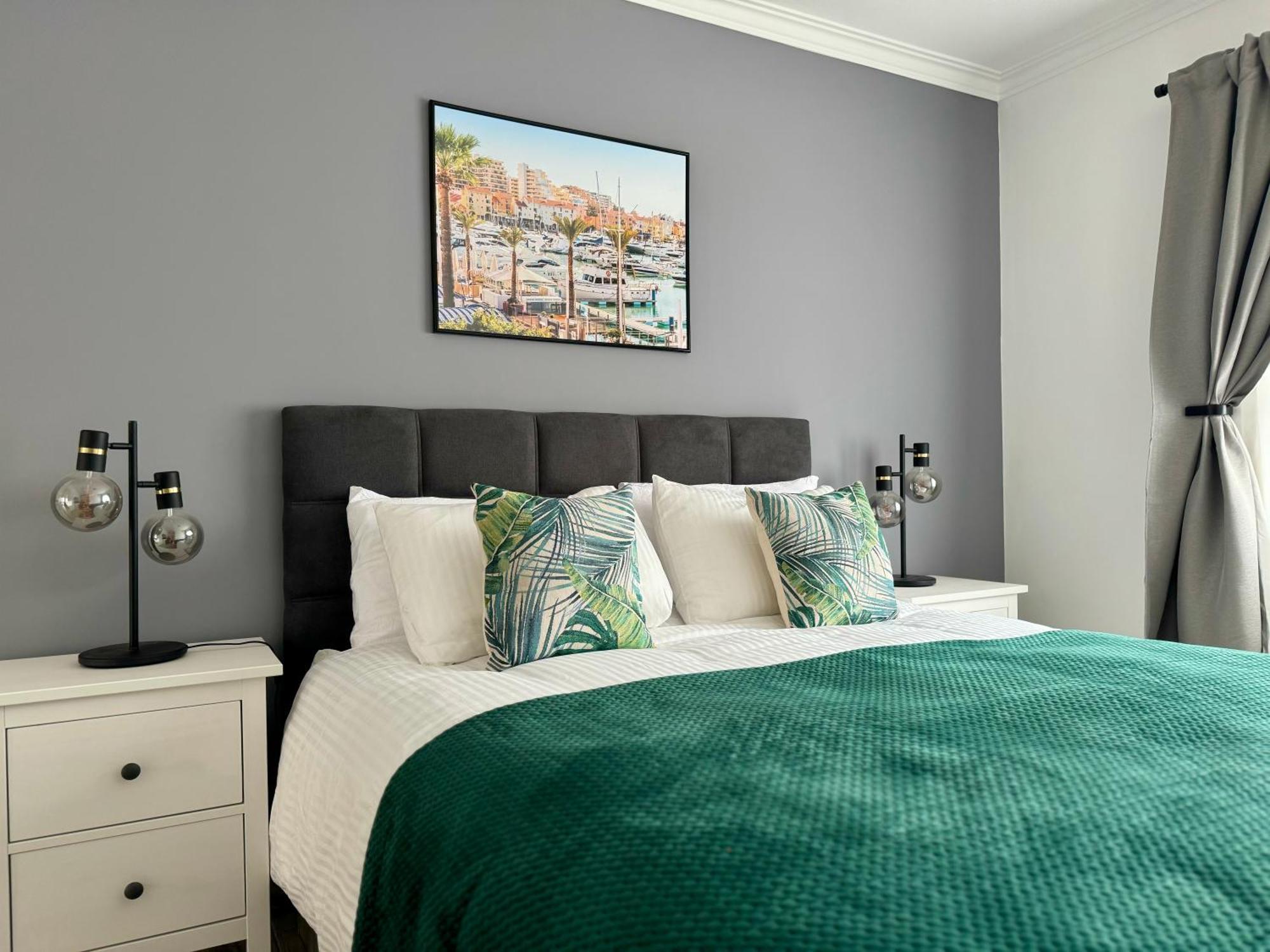 Princess Retreat Beautiful Modern Aprt 2 Min Walk From Appartamento *