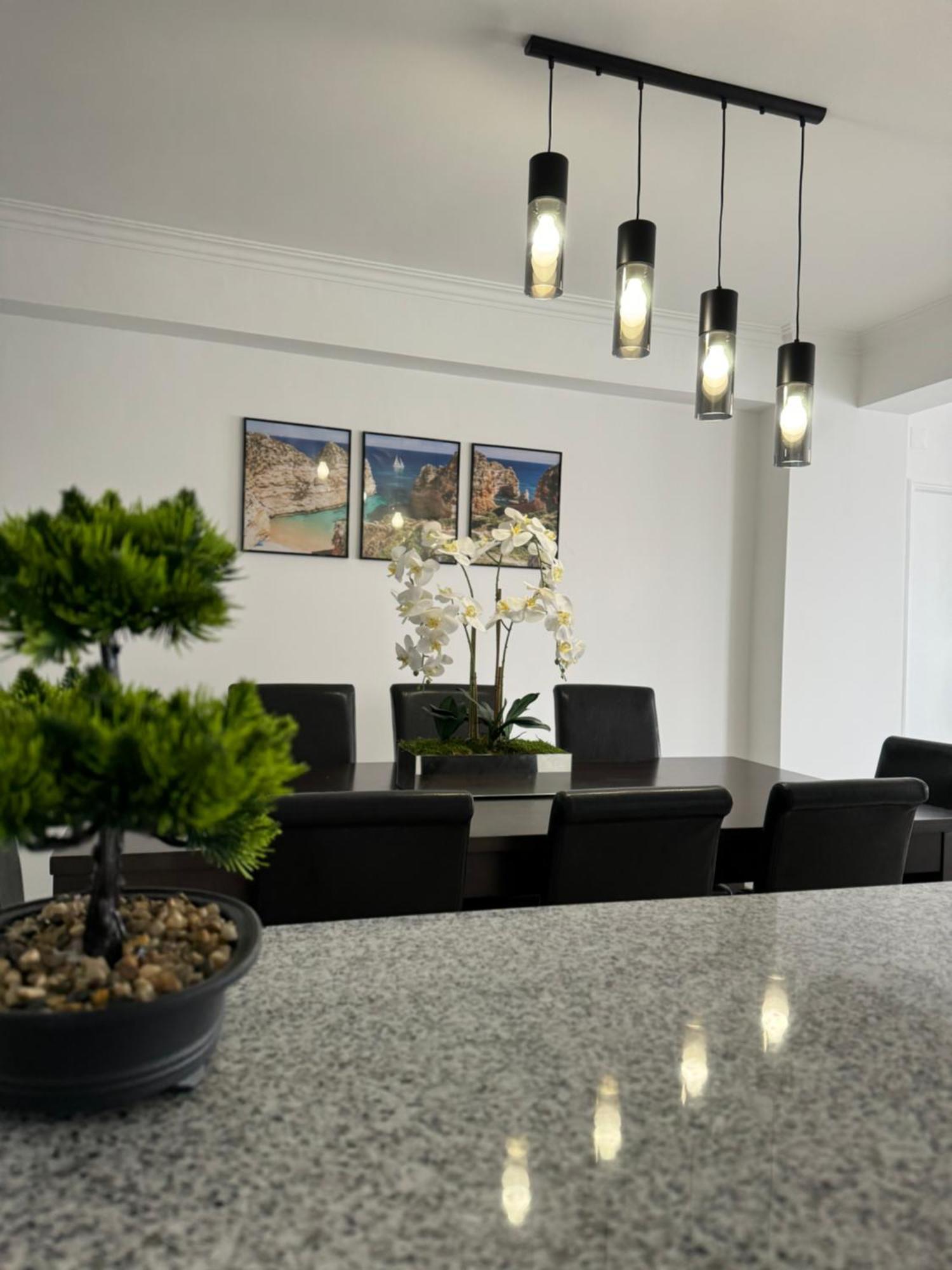 Appartamento Princess Retreat Beautiful Modern Aprt 2 Min Walk From *