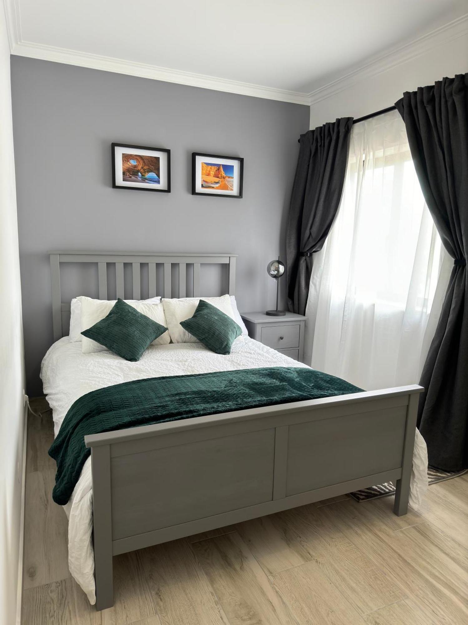 Princess Retreat Beautiful Modern Aprt 2 Min Walk From Appartement