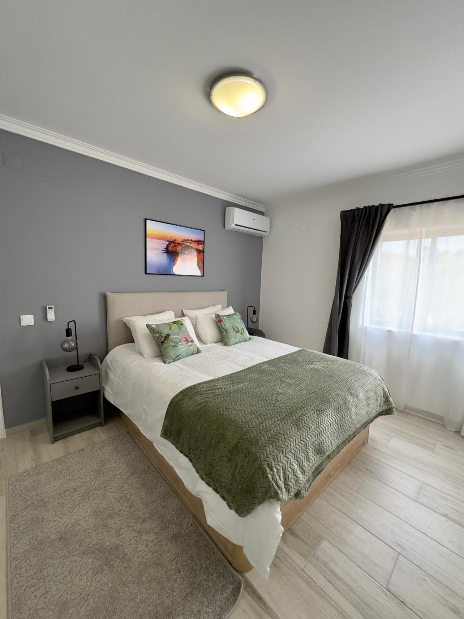 Princess Retreat Beautiful Modern Aprt 2 Min Walk From * Quarteira