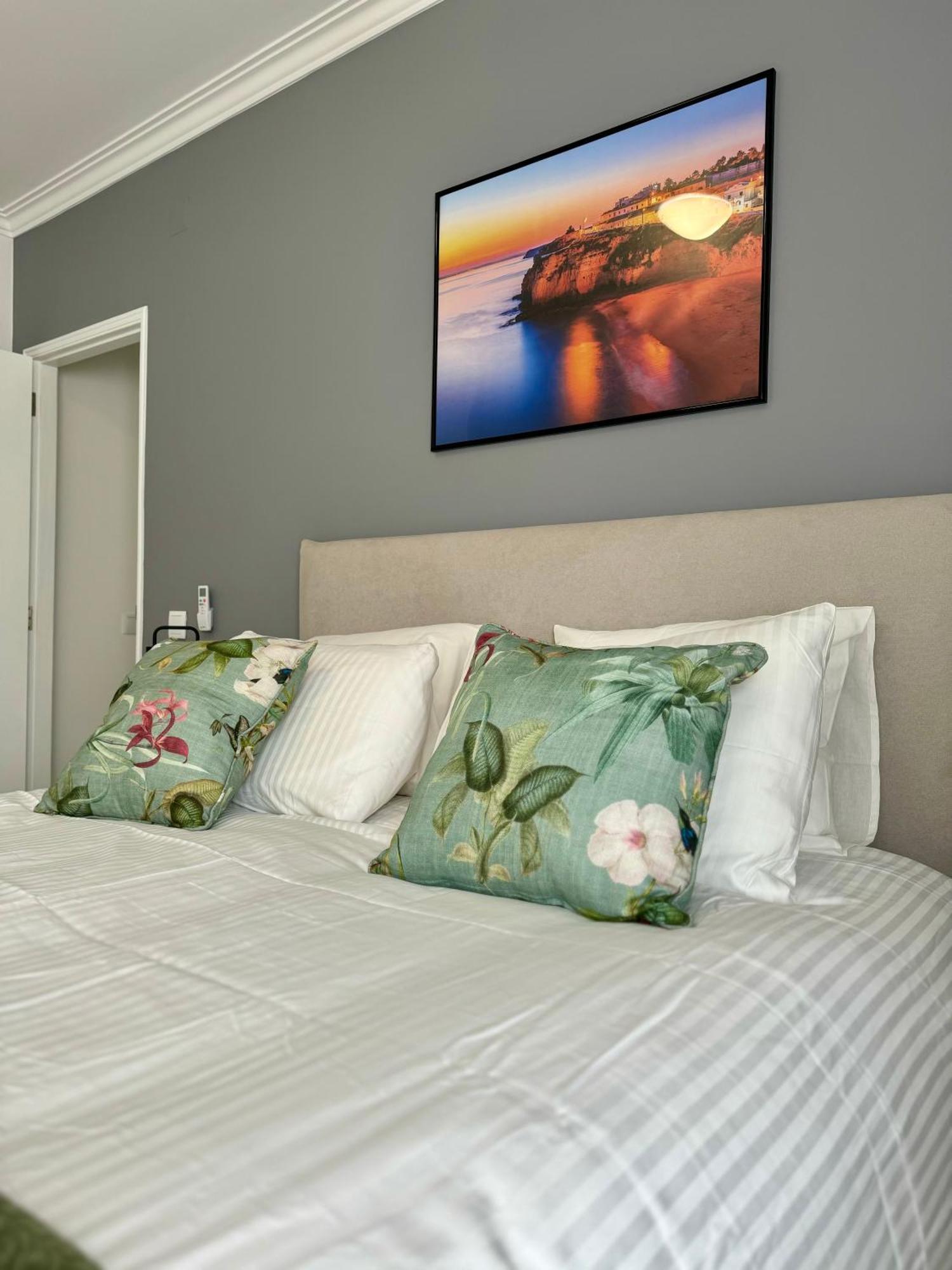 Princess Retreat Beautiful Modern Aprt 2 Min Walk From Appartement *